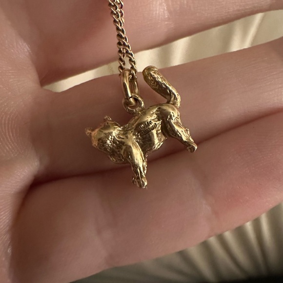 Solid Gold Cat Pendant - Picture 5 of 6